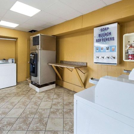 Quality Inn & Suites On The Beach Corpus Christi Exterior foto